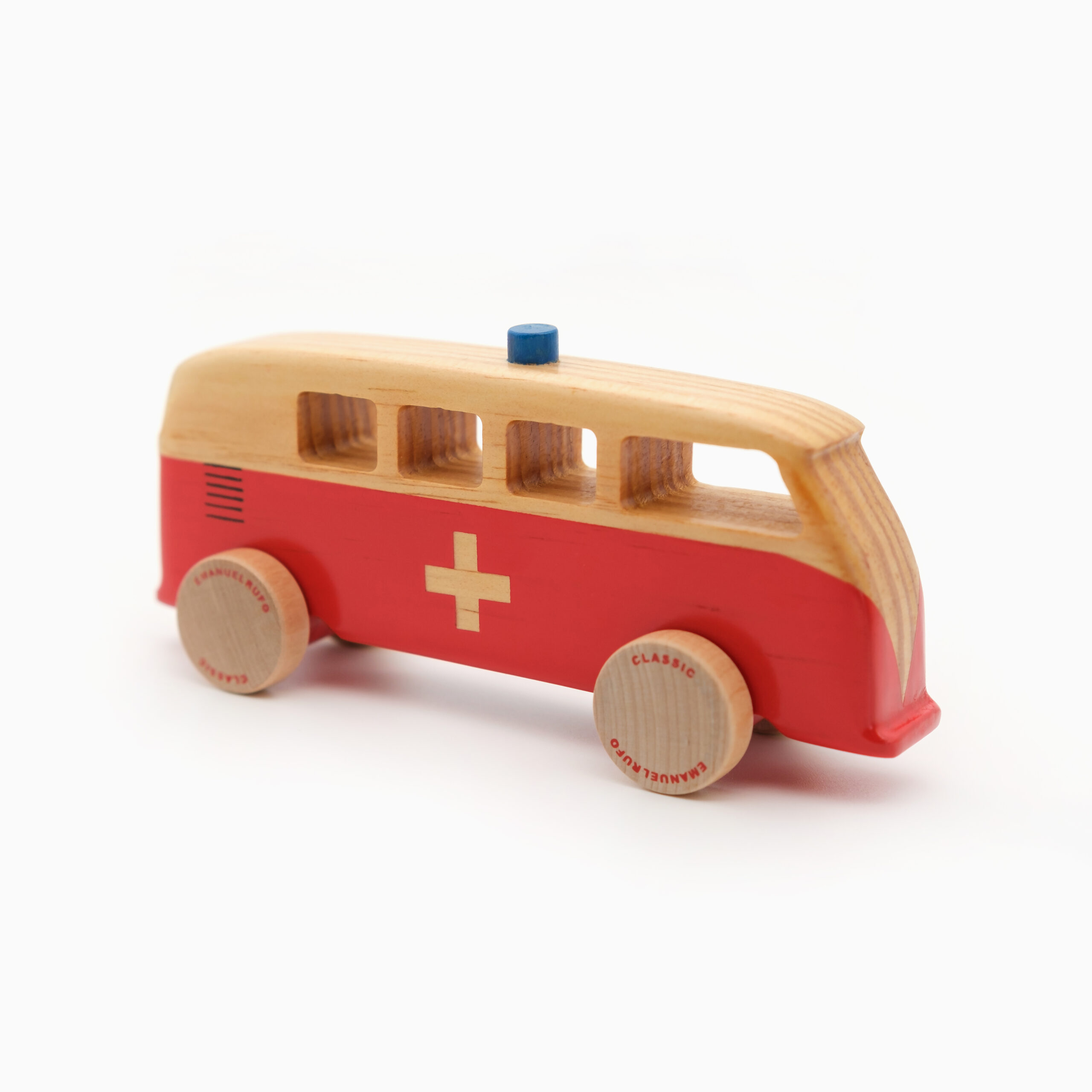 Ambulância de madeira Ambulância de madeira