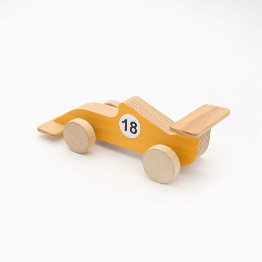 Carro de corrida madeira